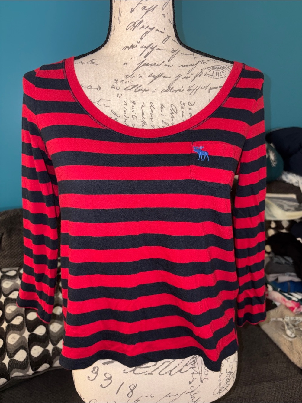 Vintage Abercrombie & Fitch red and black horizontal striped jersey top, Small